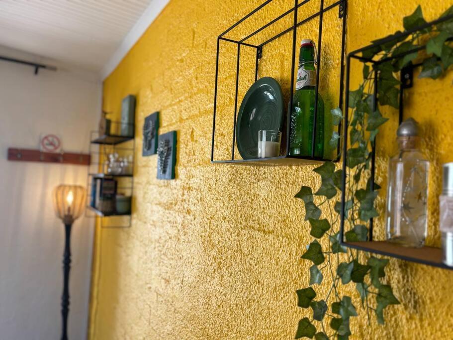 Mountain Views, Walks, Heart Of Old Village Appartement *