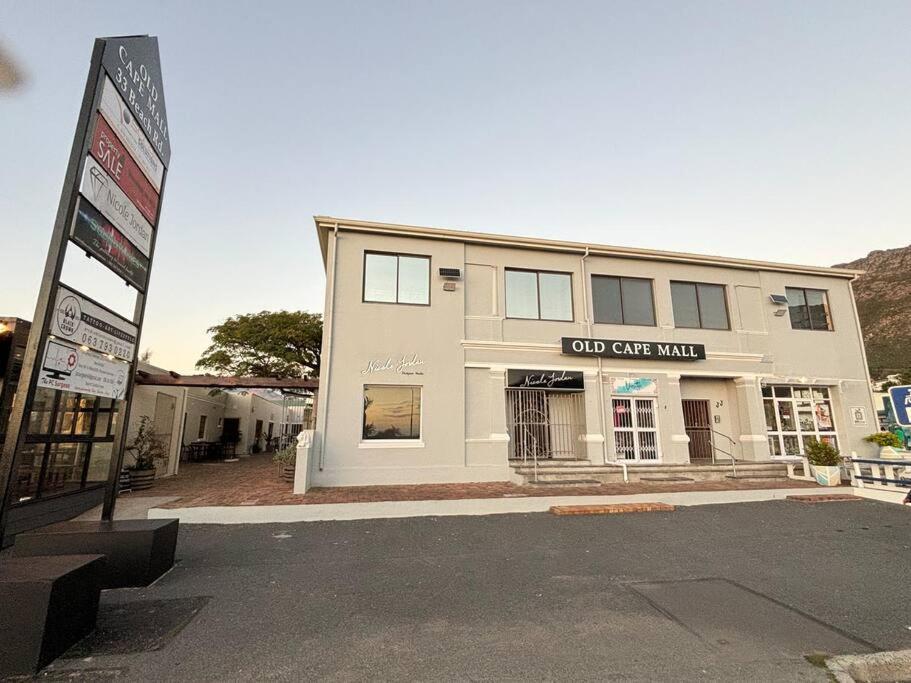 Mountain Views, Walks, Heart Of Old Village Gordonʼs Bay