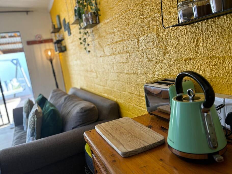 Mountain Views, Walks, Heart Of Old Village * Gordons Bay